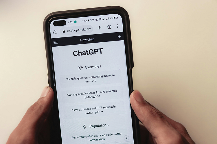 Der Unterschied zwischen Google AI Overviews und ChatGPT